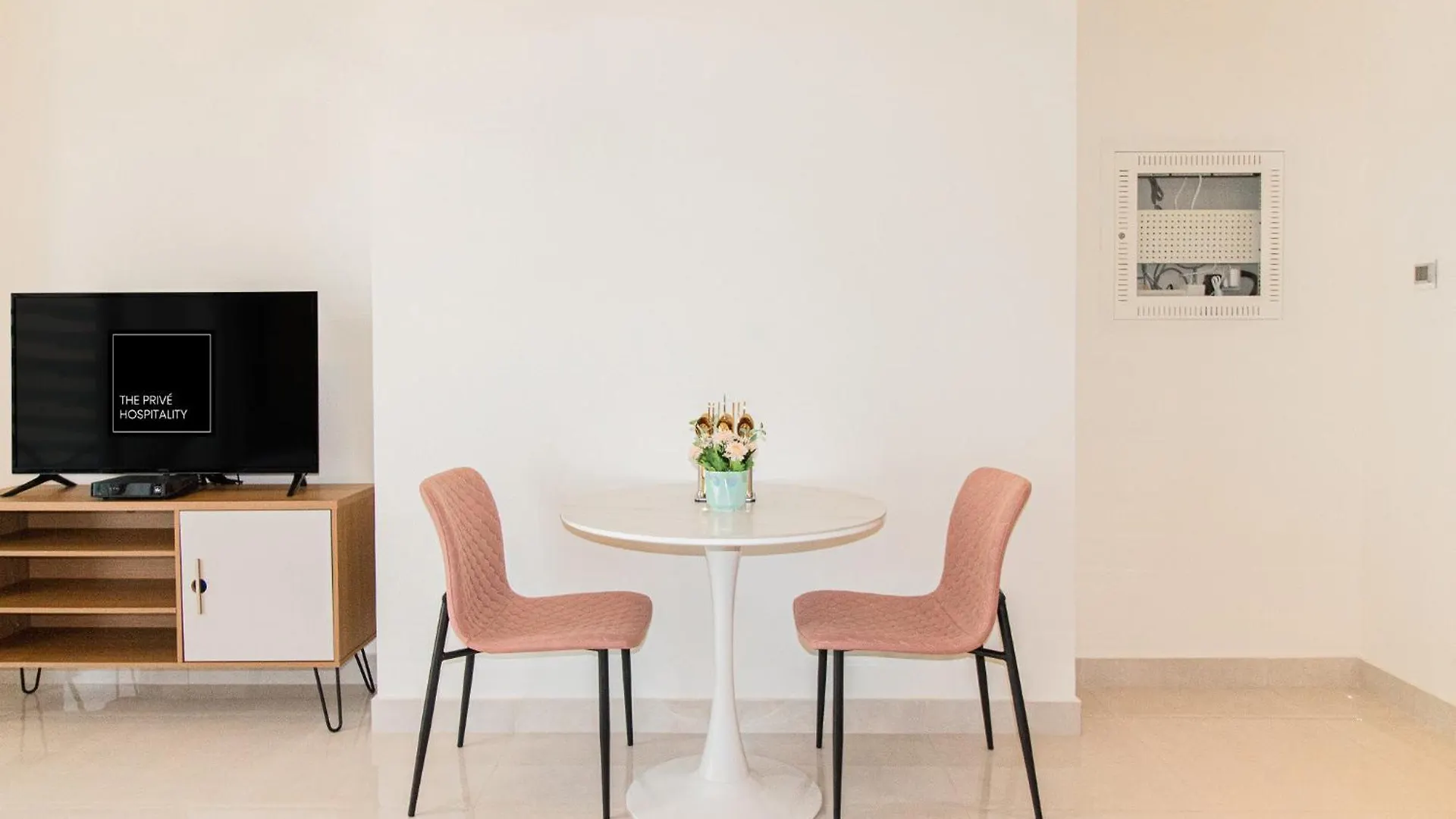Apartment Cozy Studio Haven In Ag Tower - Business Bay Dubai United Arab Emirates